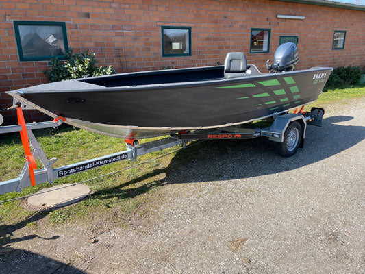 Brema 480 V Pro Bass Tiller Angelboot