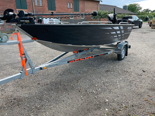 Brema 450 Fishing Pro Tiller Angelboot