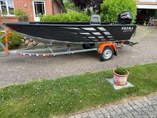 Brema 430 V Pro Bass Tiller Angelboot
