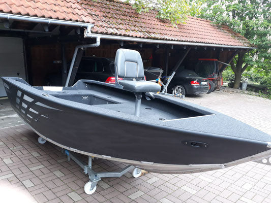 Brema 450 V Pro Bass Angelboot Tiller Angelboot