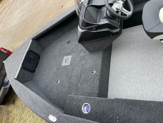 Brema 450 Fishing Pro Console Angelboot