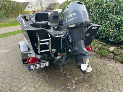 Brema 480 Fishing Pro Console  Angelboot