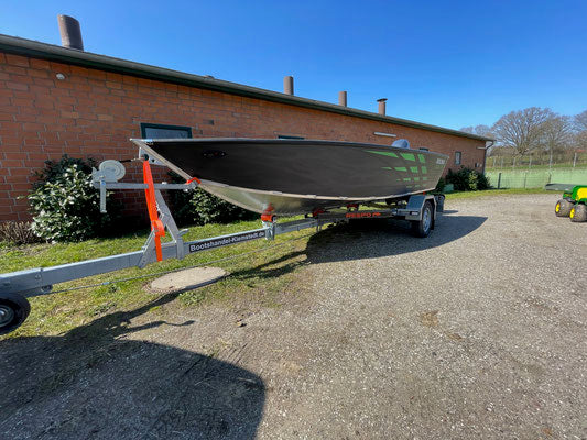 Brema 480 V Pro Bass Tiller Angelboot