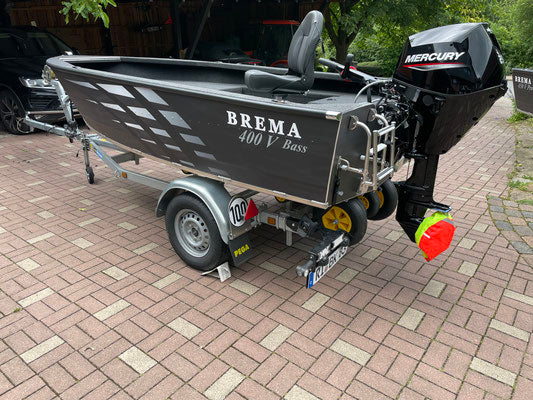 Brema 400 V Pro Bass Tiller Angelboot